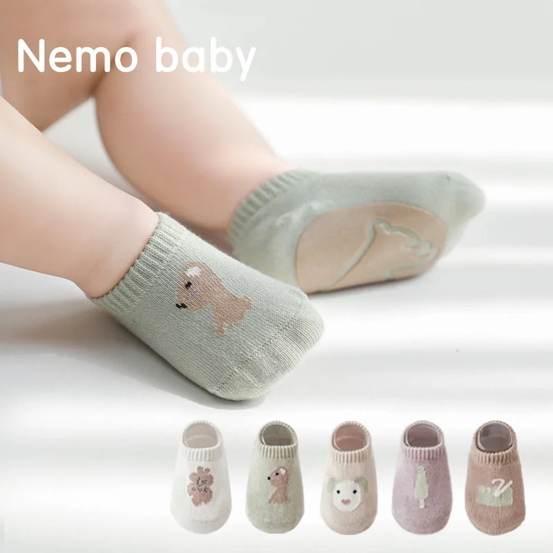 

1 Pair Baby Boys Girls Cotton Anti-slip Floor Socks Cute Cartoon Pattern Children's Socks for Toddler Learn To Walk Ankle Socks