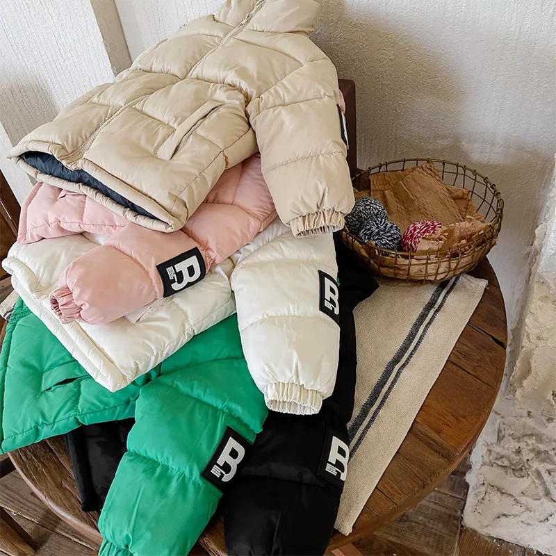 

Children's down padded jacket 2023 new Korean version of loose boys and girls trend fashion stand collar short bun