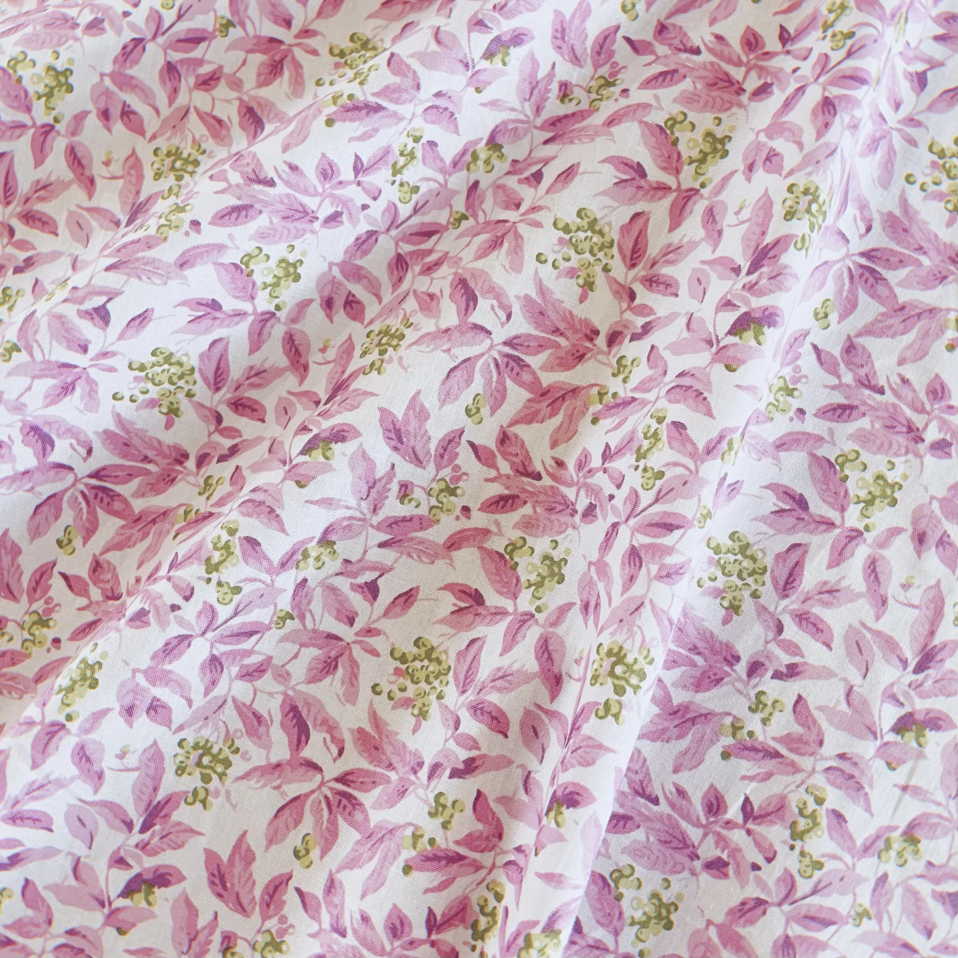 0.5m/1m/2m/5m Romantic Leaf Printed 100% Cotton Fabric for DIY Sewing Crafts Garment Making Home Textile Creative Decor Projects