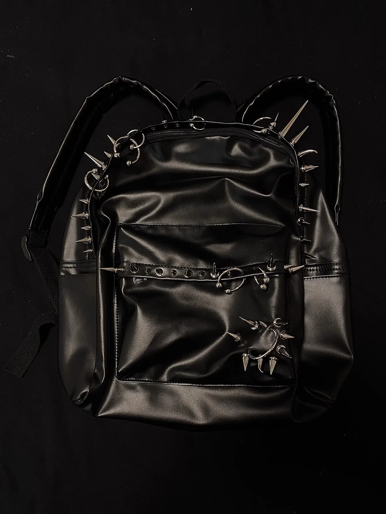 

2025 Punk Rivet Piercing Black Leather Backpack BB63
