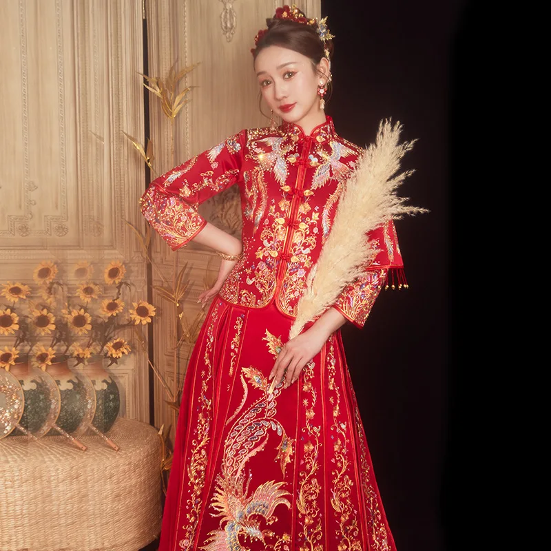 

Modern Cheongsam Phoenix Embroidery Qipao Traditional Chinese Style Wedding Dress Oriental Toast Clothing