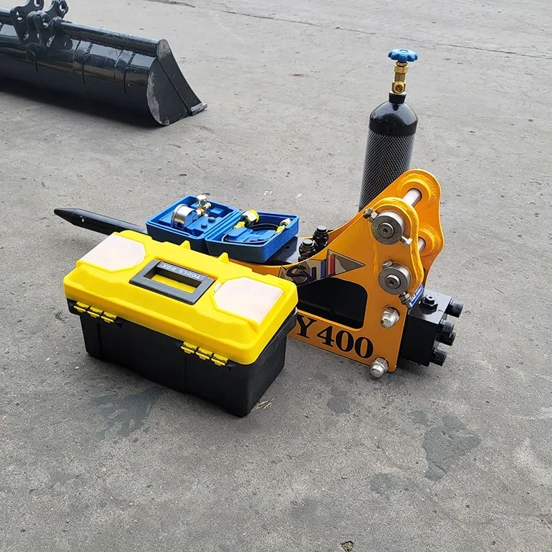 Factory Price Customized Mini Excavator Loader Attachments Excavator Farm New Crawler Digger Accessories Breaker Hammer