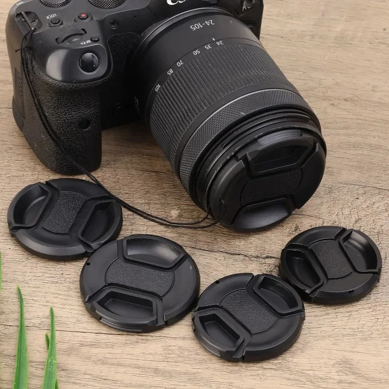 49mm 52mm 55mm 58mm 62mmのカメラレンズキャップ（紛失防止、吊り下げロープ付き）キヤノン、ニコン、ソニー、富士フイルム、Lumix DSLRカメラ用