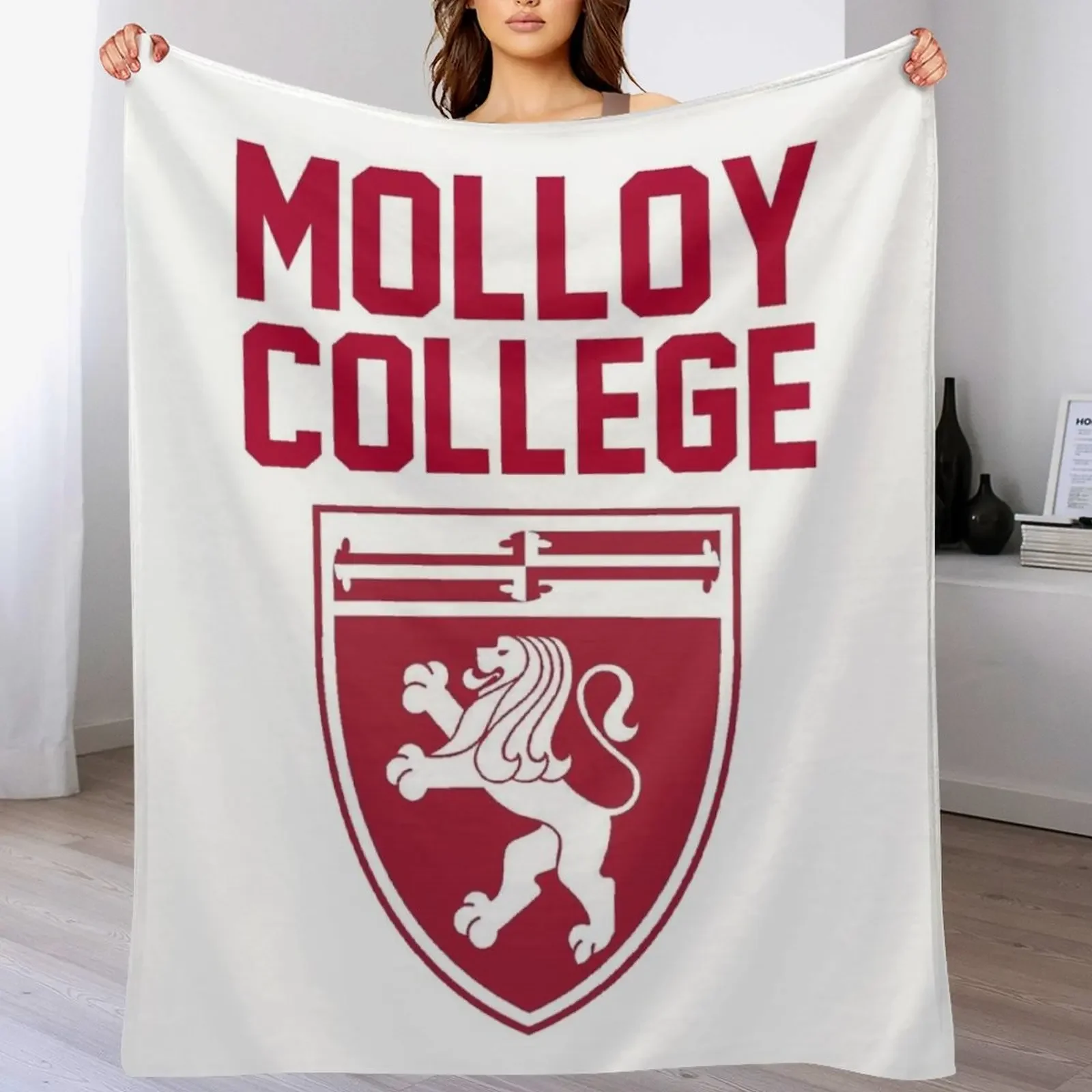 Molloy College Throw Blanket Travel Size Cozy Blanket for Plane Train
