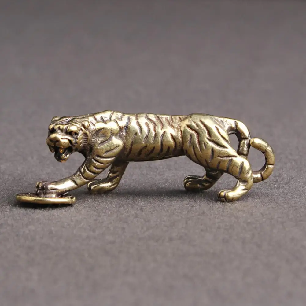 Metal Tiger Ornaments 2022 2022 New Year Brass Tiger Year of The Tiger Home Decor Mini Tiger Figurine Tea Pet decoration maison