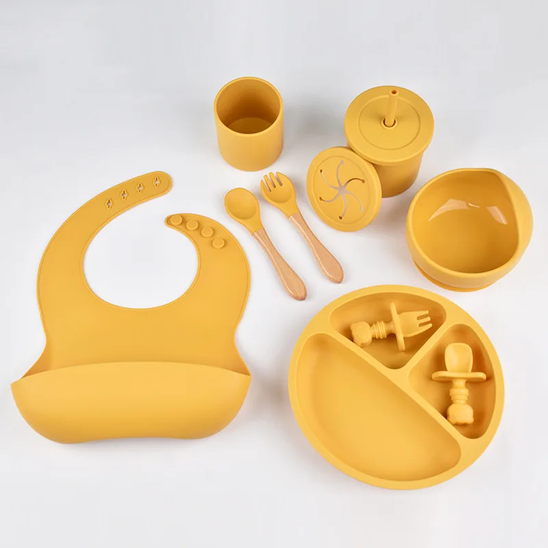 9PCS/Set BPA Free Silicone Baby Feeding Set Sucker Bowl Divided Dinning Plate Straw Cup Spoon Fork Adjustable Bib Child Dishes