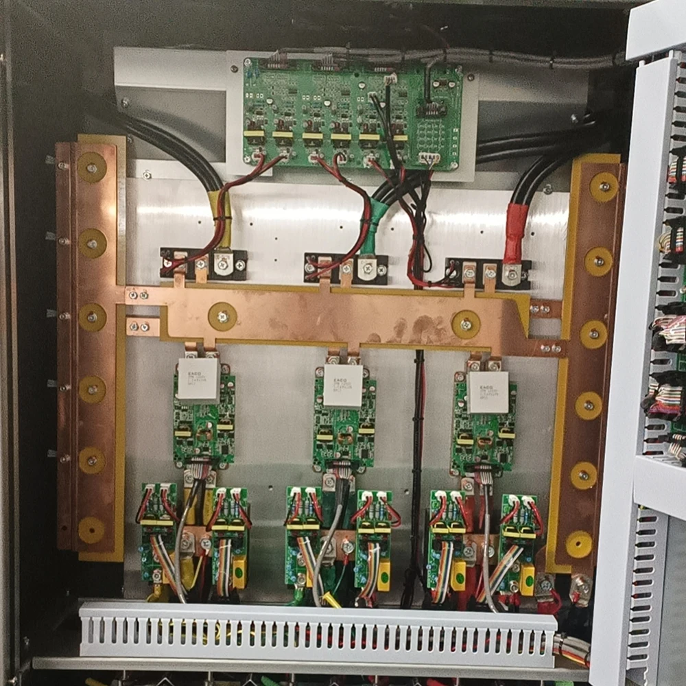 Низкая цена аккумулятора, частота обвода холодного запуска, 380 В, модульный ИБП, генератор 300 кВА, накопитель энергии, ИБП