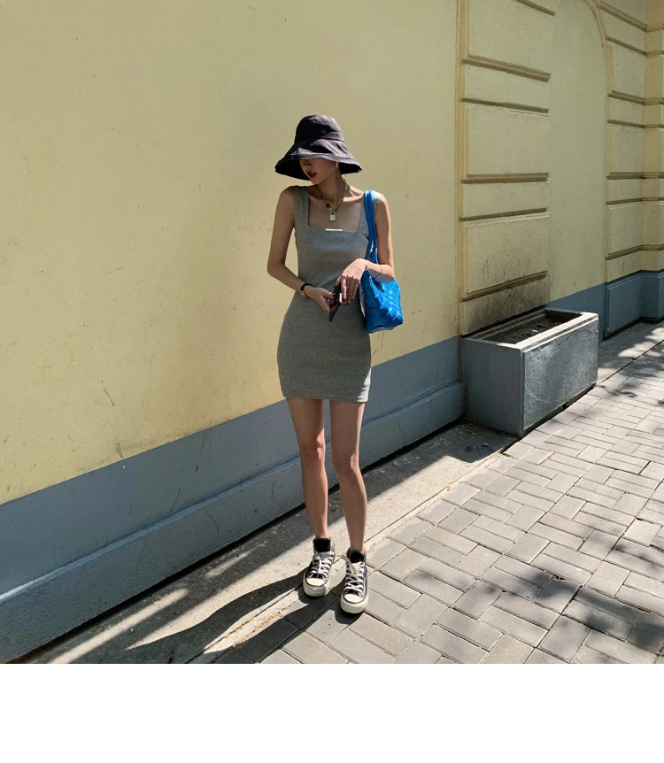 AOSSVIAO Sexy Slim Fit Bodycon Minikleider für Frauen 2026 Sommer Neuankömmling Schwarz Weiß Grau Tankkleid mit quadratischem Ausschnitt – Detail 17