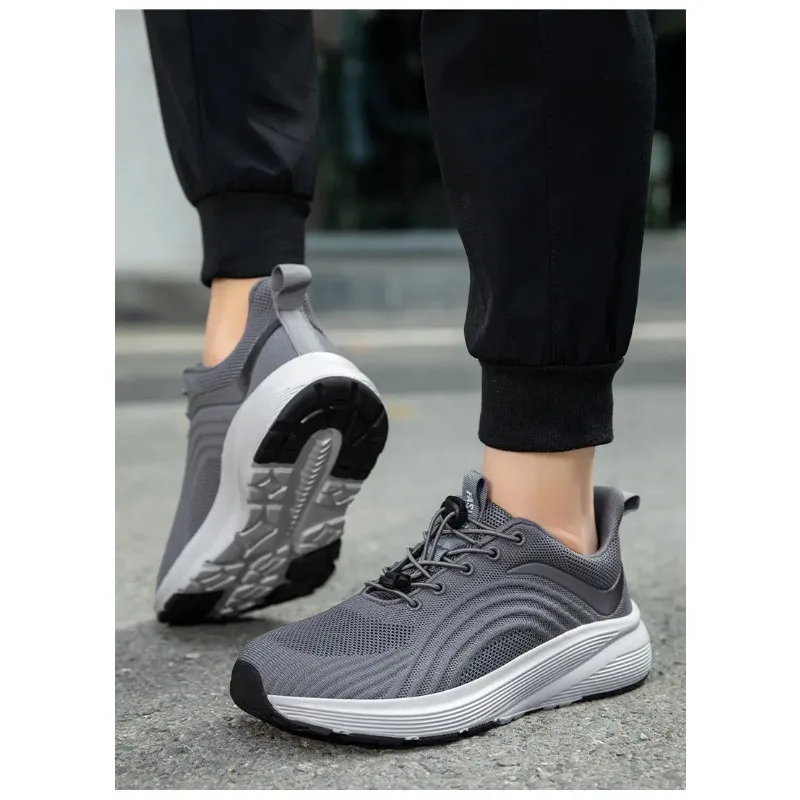 موديل جديد للرجال مضاد للانزلاق مسطح القاع نعل ناعم خفيف الوزن مريح للتنفس أحذية رياضية، أحذية المشي، أحذية الجري