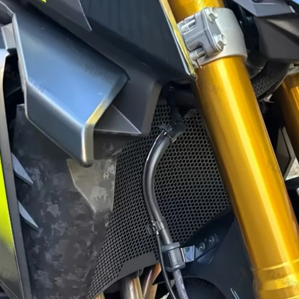 

﻿For SUZUKI GSX S1000 GX S1000GT 2022-2026 Aluminium Radiator Guard Grille Protective Motorcycle Cover Protector Accessories ﻿﻿