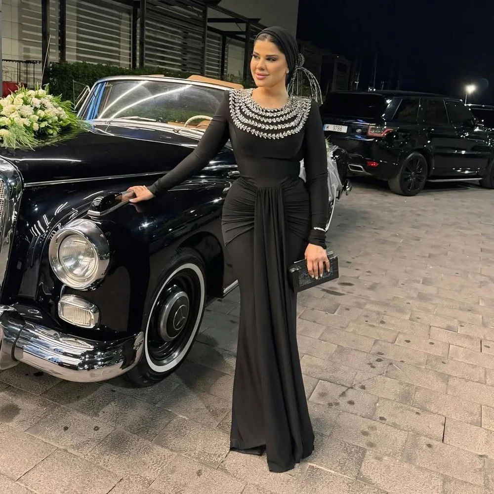 Maßgeschneidertes Abendkleid mit Strass-Ausschnitt, O-Ausschnitt, lange Ärmel, Saudi-Arabien, formelle Anlässe, schwarzes Maxikleid mit Schleife