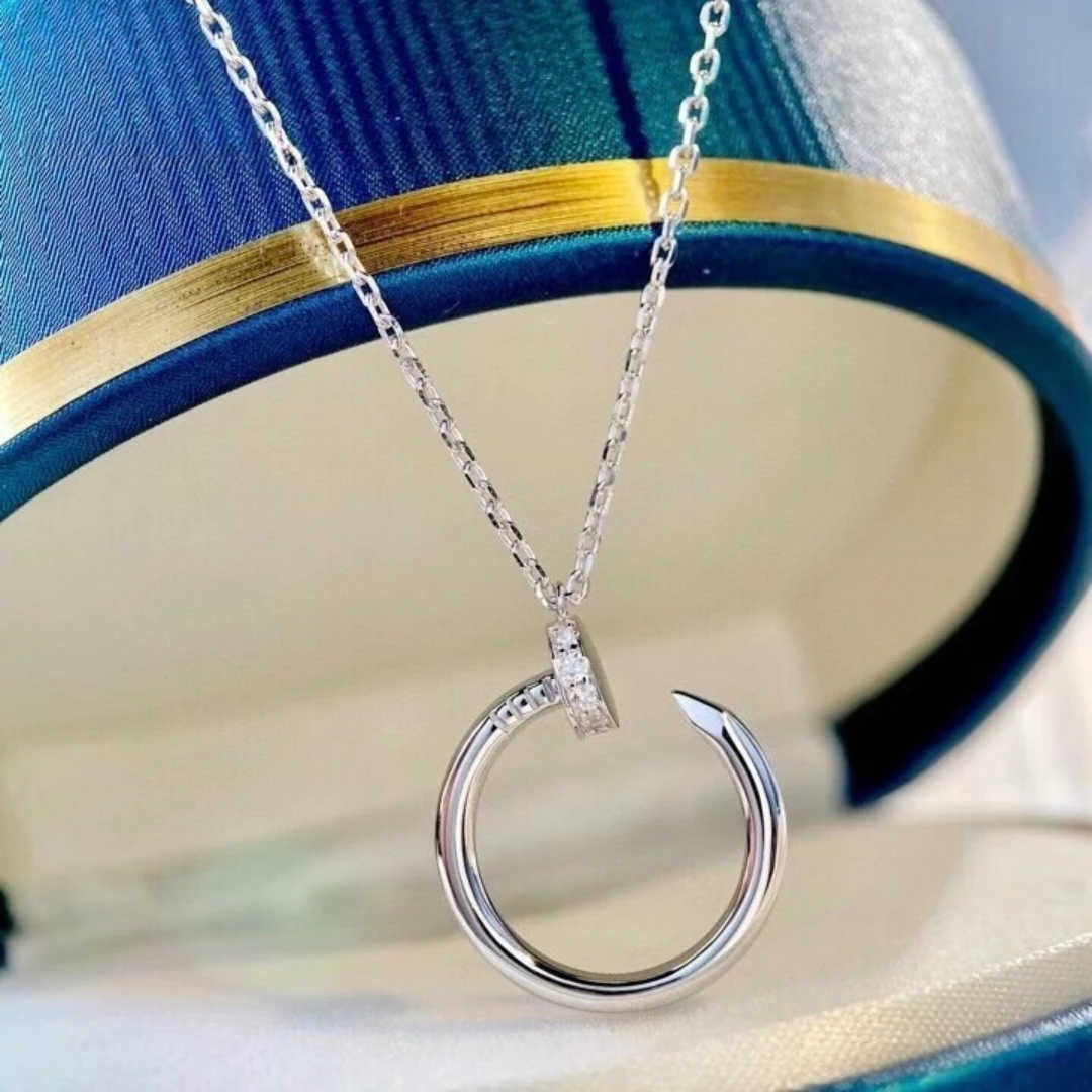 Thumbnail 4 - #12 Compare Gold Necklaces Before You Buy