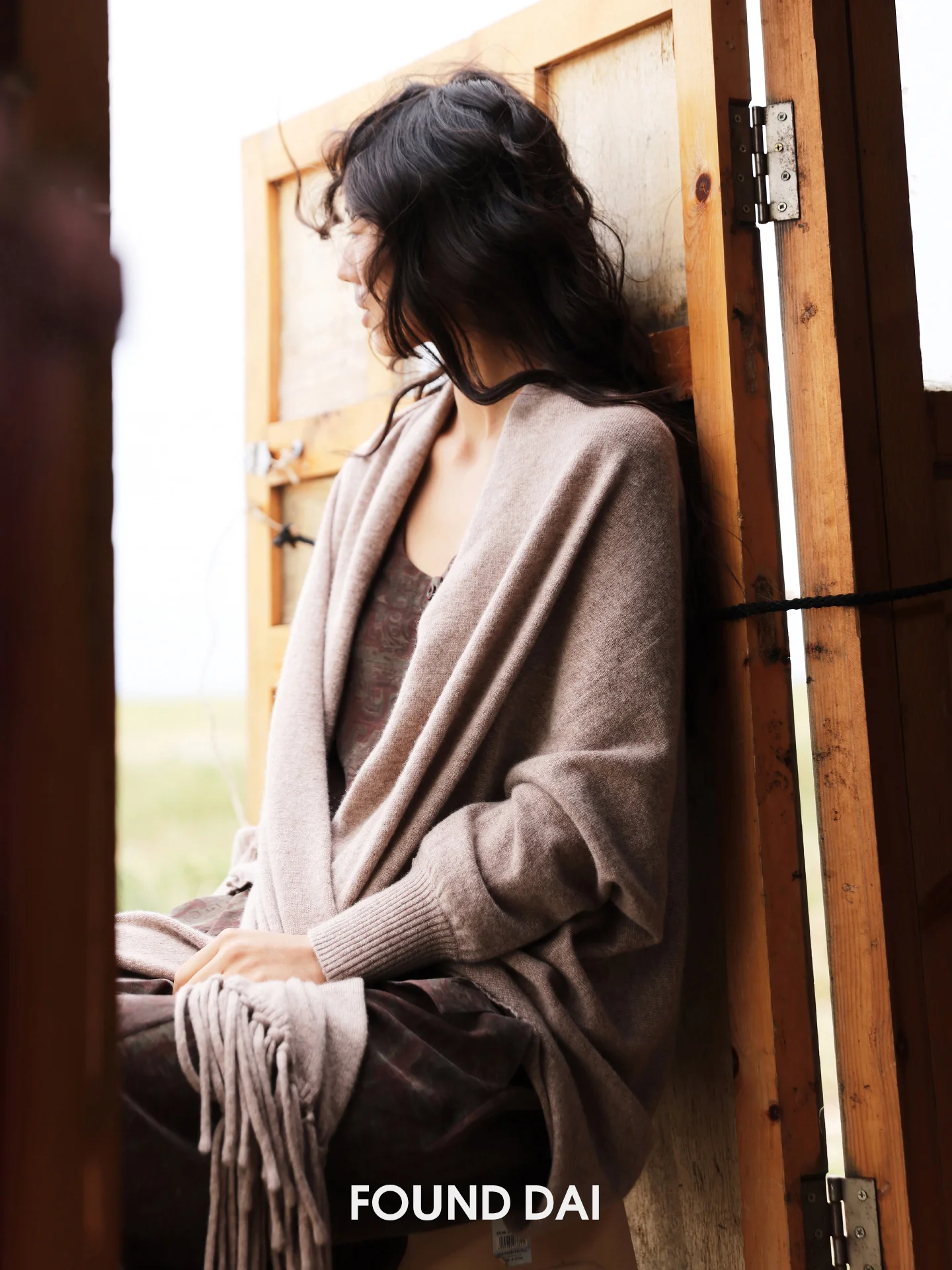 

Женский свитер из 30% камары и 70% шерсти, свободного кроя, с бахромой, для весны, осени и зимы, длинный, стандартный...