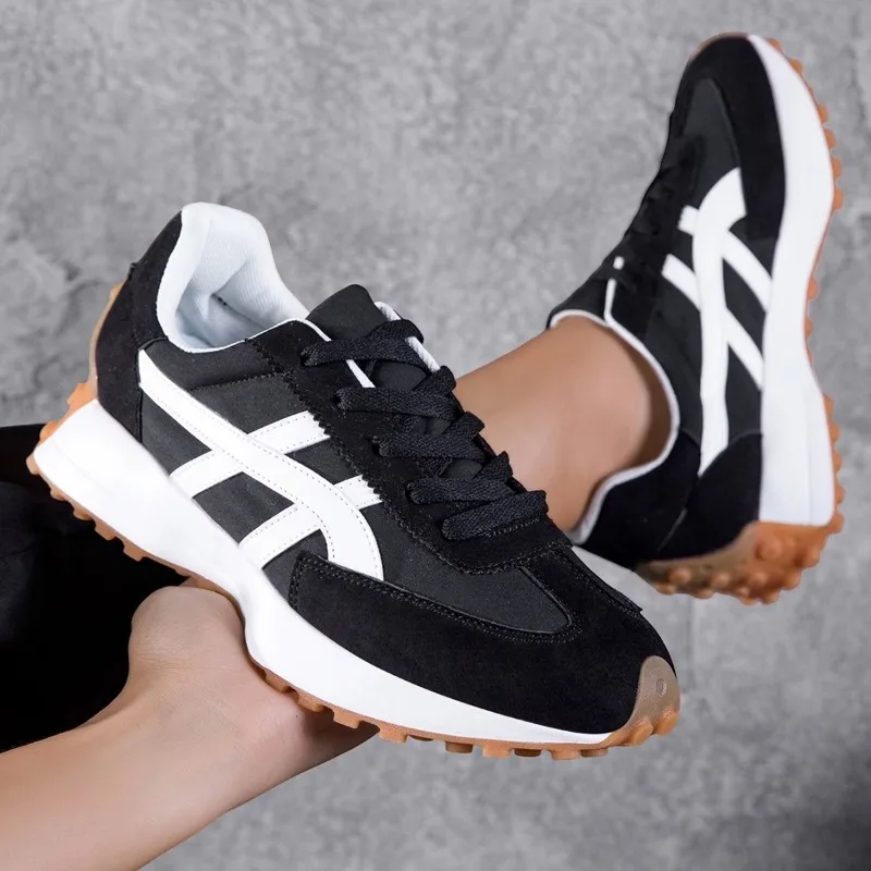 

Outdoor Running Shoes Men Thick Bottom Lightweight Sneakers Men Mesh Breathable Wear-resistant Casual Sports Shoes Men