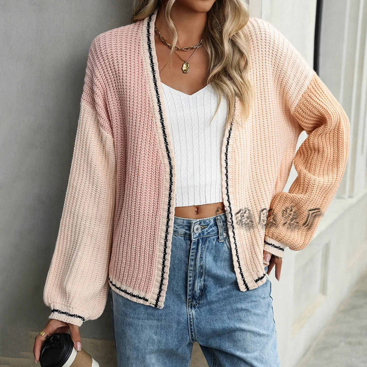 

Женский весенне-осенний новый кардиган с цветным V-образным воротником, свитер, темпераментный свободный лоскутный вязаный кардиган для женщин