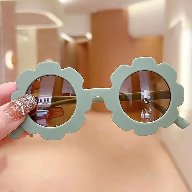 Children\'s Sunglasses Multi color Optional Children\'s Sunglasses Cute Sunflower Glasses Straight