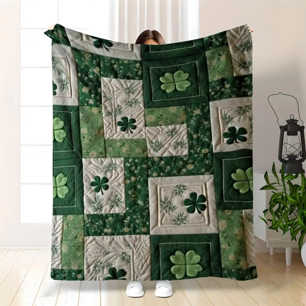 1pc Clover Patchwork Flannel Throw Blanket, Green White Plaid, Soft Warm, for Sofa Bed Home Decor