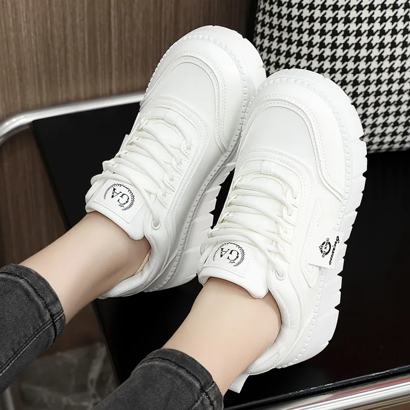 

High Quality Platform Sneakers 2026 White Shoes for Women Low Skate Skate Woven Tennis Shoes Casual Sports Shoes Vintage Outing