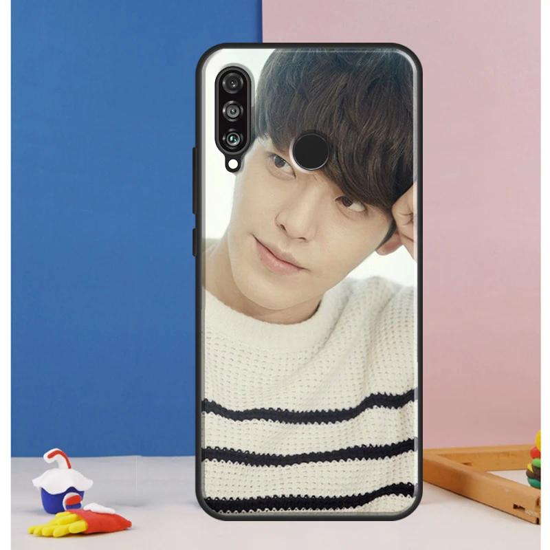 حافظة كيم وو بن لهاتف هواوي نوفا Y73 Y72 Y70 Y90 Y60 Y61 Y91 12s 12i 11i 8i 9 10 SE P30 P40 Lite P60 Pro