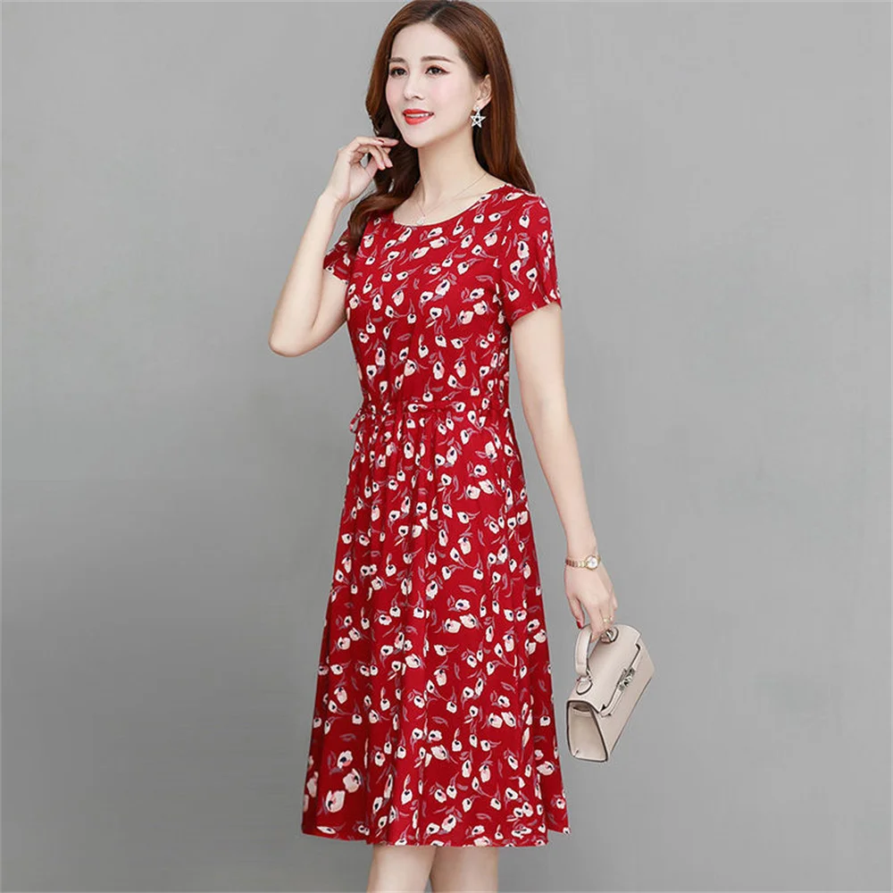 Spring summer new 2024 fashion women's floral dress in the elderly mother dress loose slimming mm age reduction skirt