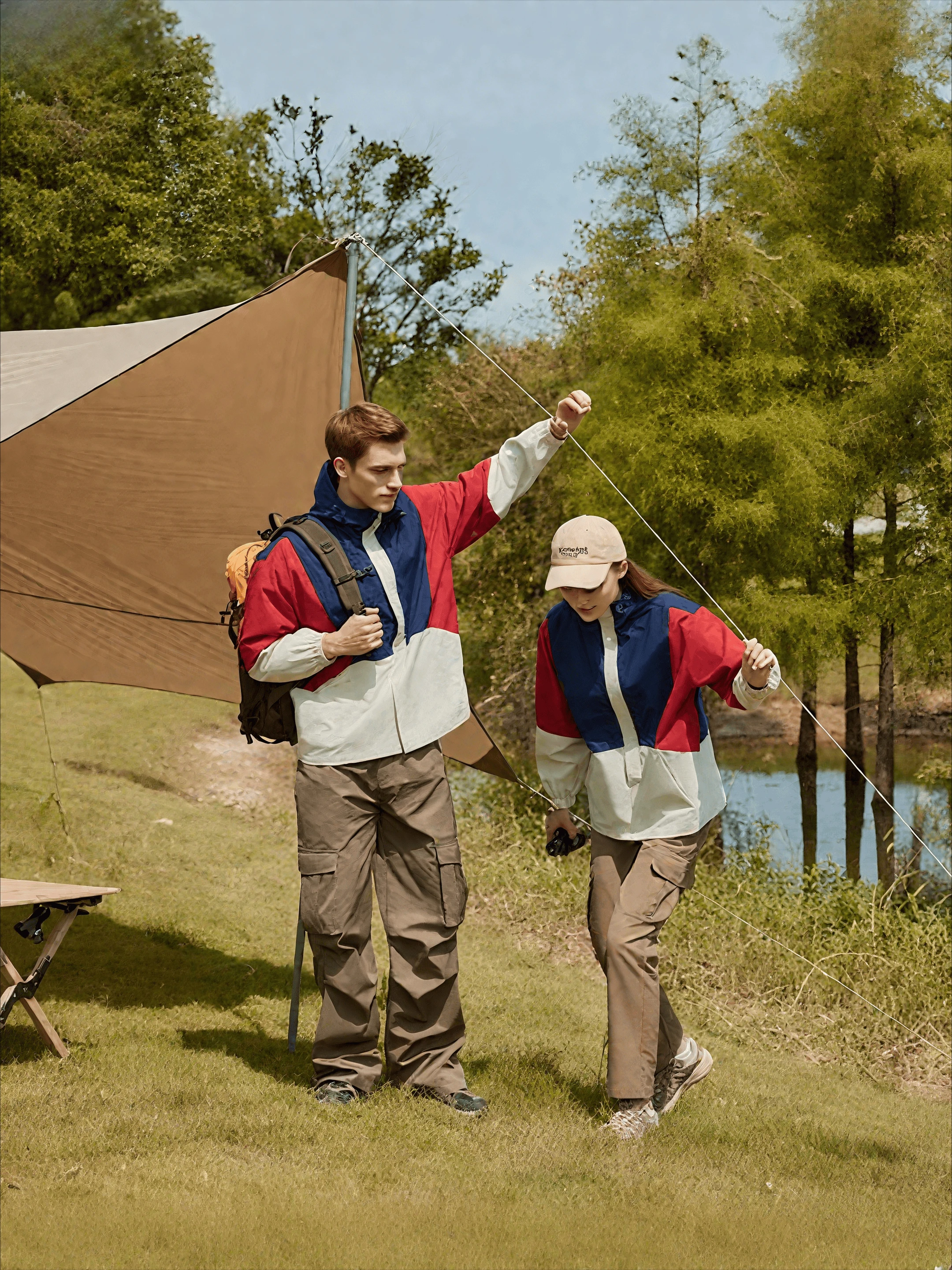 

Men's and Women's Outdoor Jackets Spring and Autumn Splicing Color Jackets Zipper Hoodies Simple Sportswear Couples