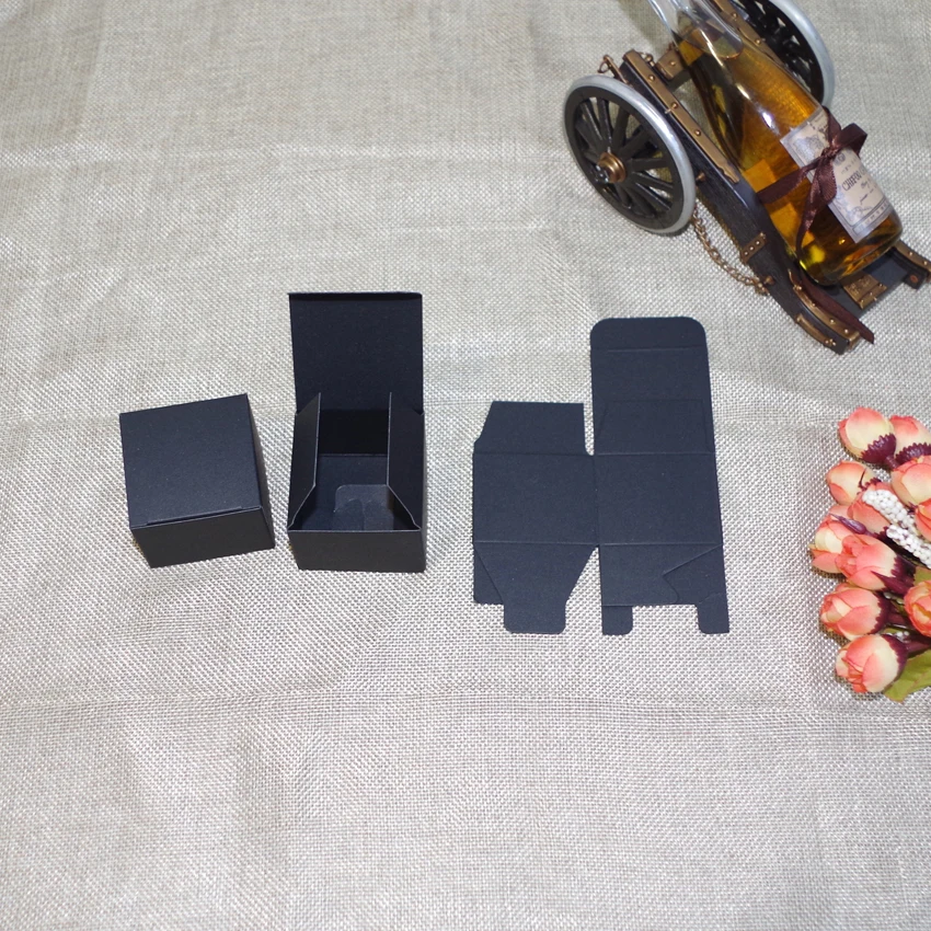 50pcs/lot 3x3 5x5 6x6 8x8 9x9 10 Hight 4 ~ 24cm Card Paper Box DIY Square Lipstick Perfume Essential Oil Bottle Storage Boxes