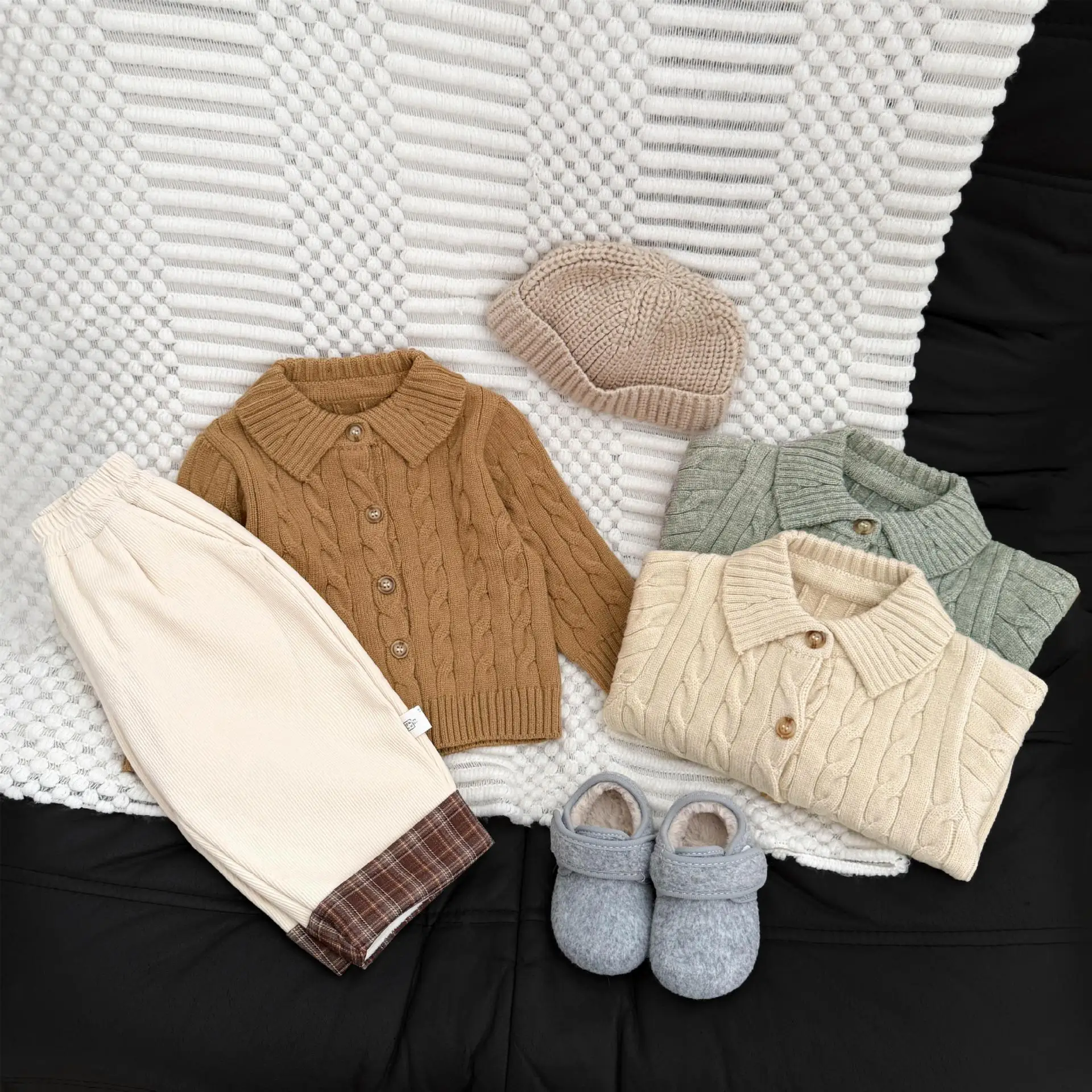 Children's Sweaters Fashion Autumn and Winter Fried Dough Twists Temperament Knitwear Winter Boys' Thickened Versatile Top