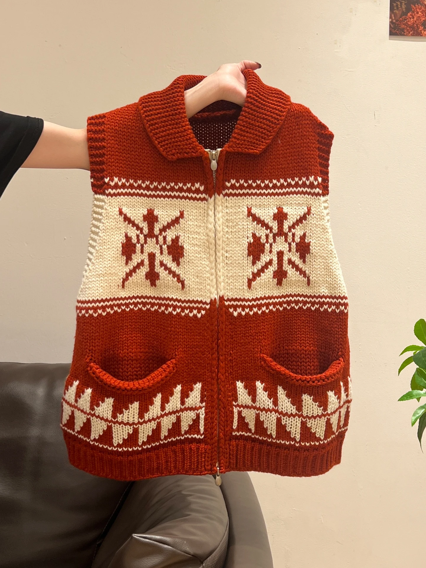 Chaleco tejido con bordado Floral para mujer, cárdigan, prendas de vestir exteriores, invierno, nueva almohadilla de hombro, Top apilable, informal, ocio, Faion