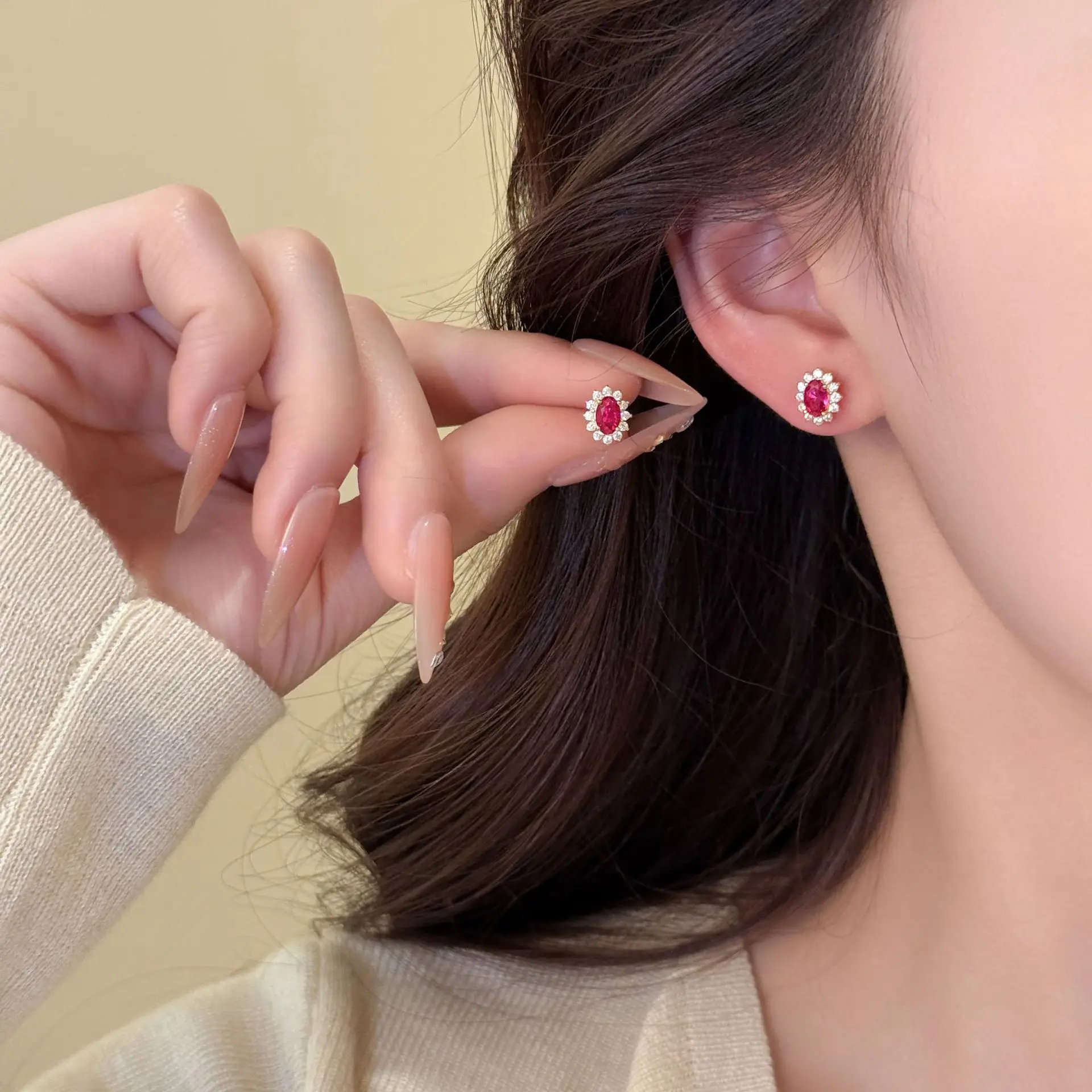 

Серьги-гвоздики из стерлингового серебра 925 пробы с овальным ореолом, серьги с красными/зелеными фианитами, гипоаллергенные украшения из серебра S925, подарок для женщин