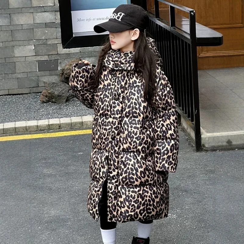 

2025 New Girl Leopard Print Long Down Jacket Children's Winter Thickened Warm White Duck Down Fashion Coat Tide