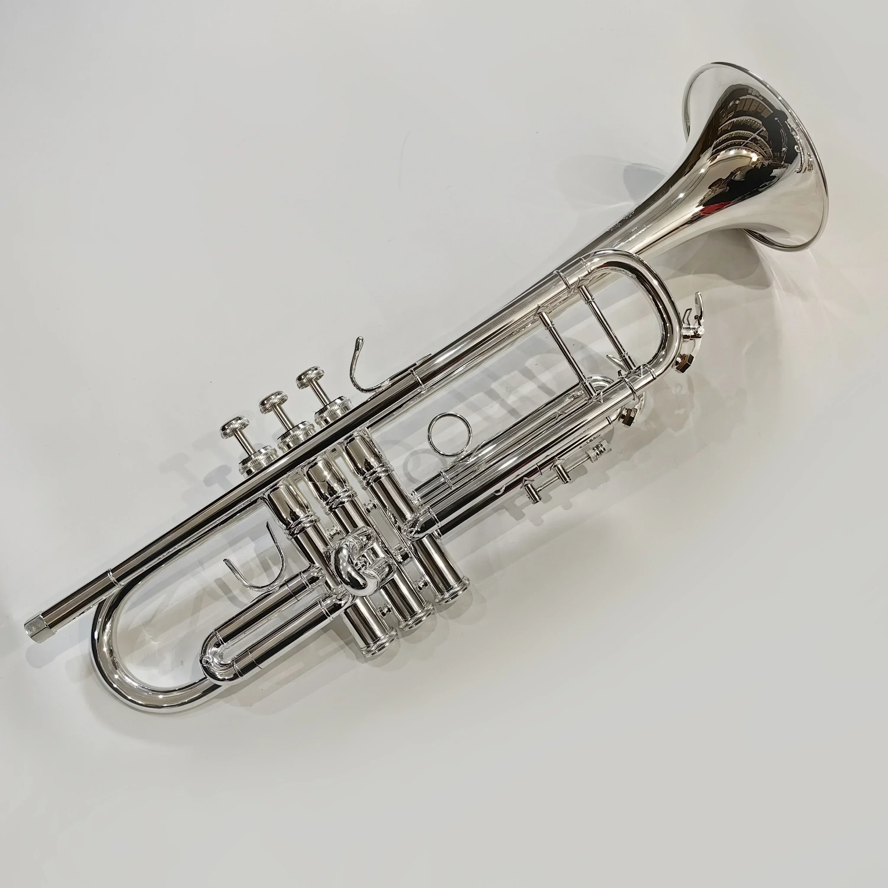 Professionelle Standard-Konzerschulband 18037, Stradivarius BB-Trompete, Bb-Trompete aus Messing