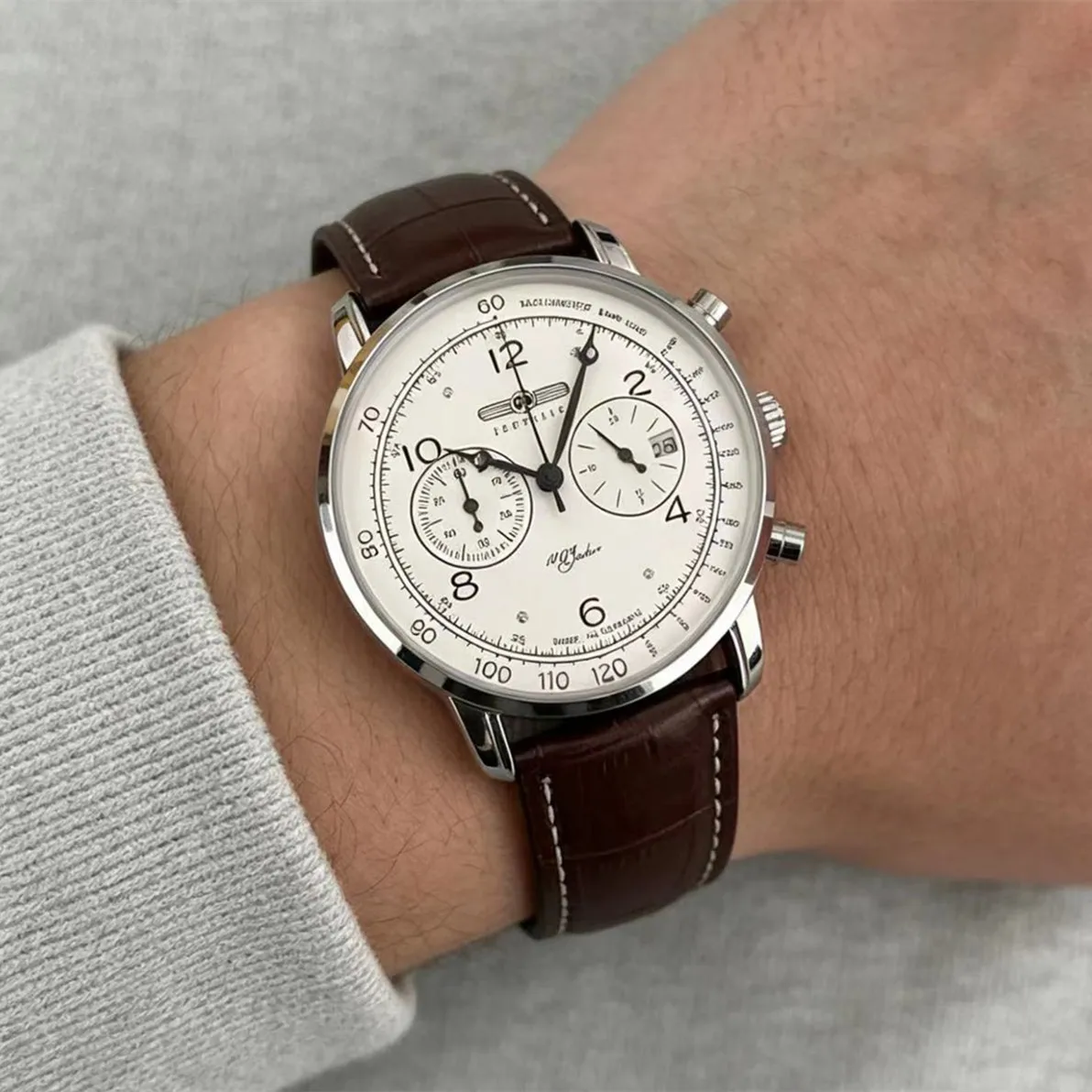 ビジネスカジュアルメンズウォッチ高級レトロクラシッククォーツ時計ツェッペリン飛行船自動日付記念版腕時計