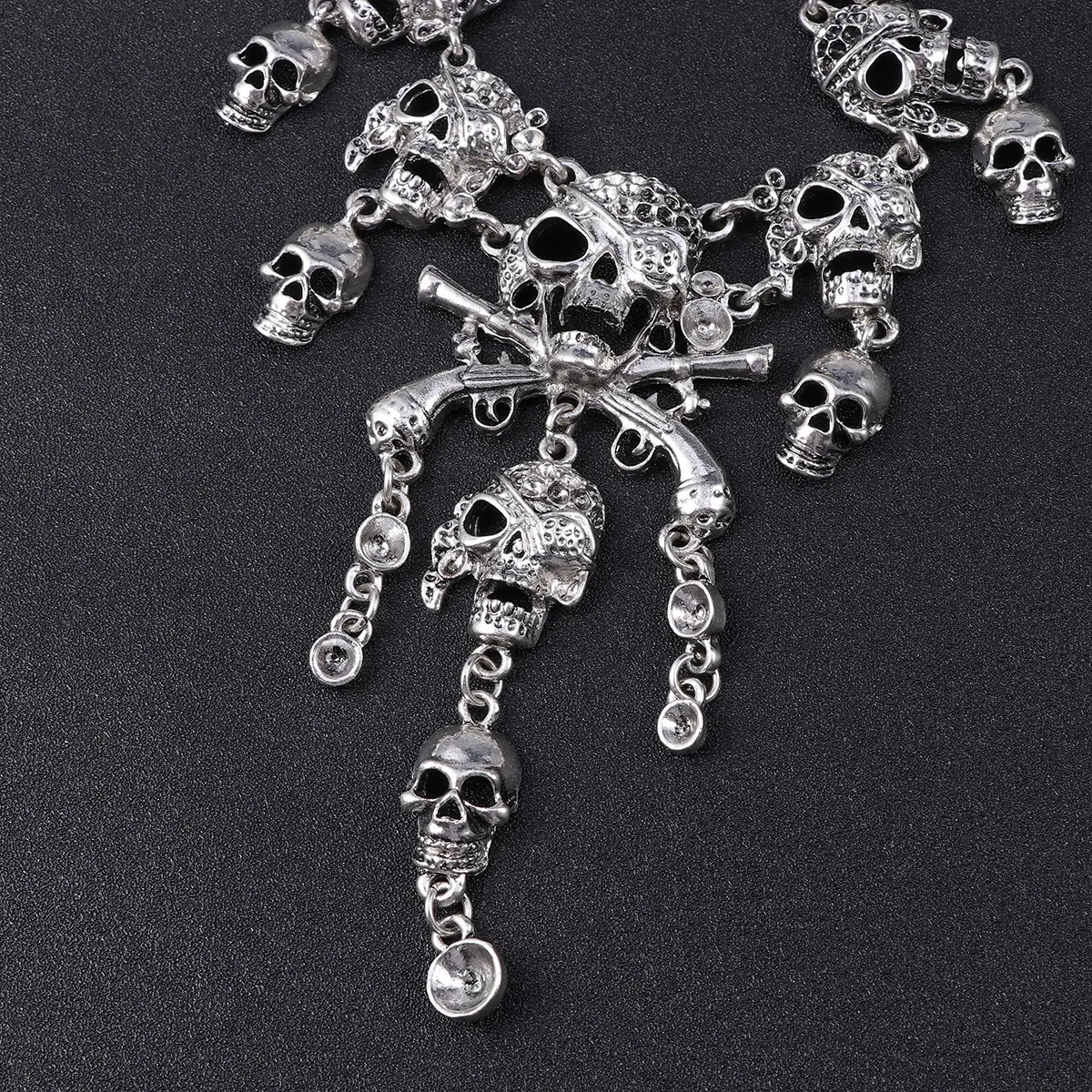 Vintage Silver Skull Necklace Gothic Statement Choker Pendant Necklace for Women Lightweight Rust Resistant Costume Jewelry Gift