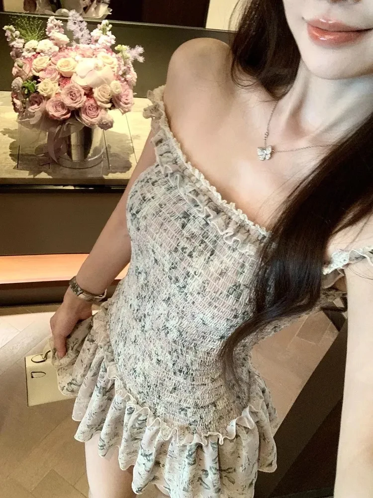 Süßes Blumen-Minikleid für Damen, Sommerliches Casual-Strandkleid, Ärmellos, Figurbetont, Schulterfrei, Niedliche Rüschen, A-Linie, Neu