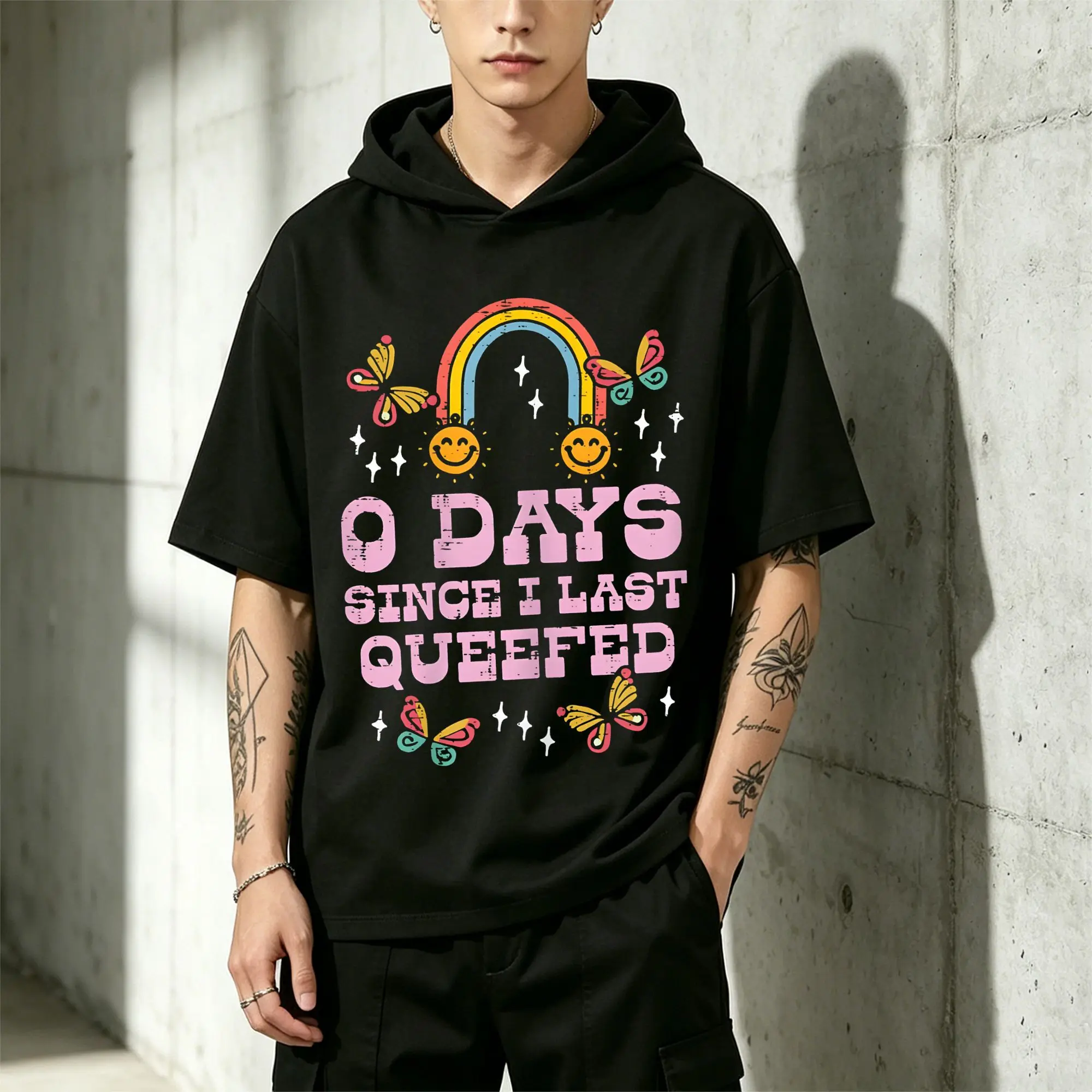 Men's Short-Sleeved Hoodie, Couple Style Designed for Those Who Rode the Roller Coaster Together, Casual and Comfortable, with a Fitted Cut