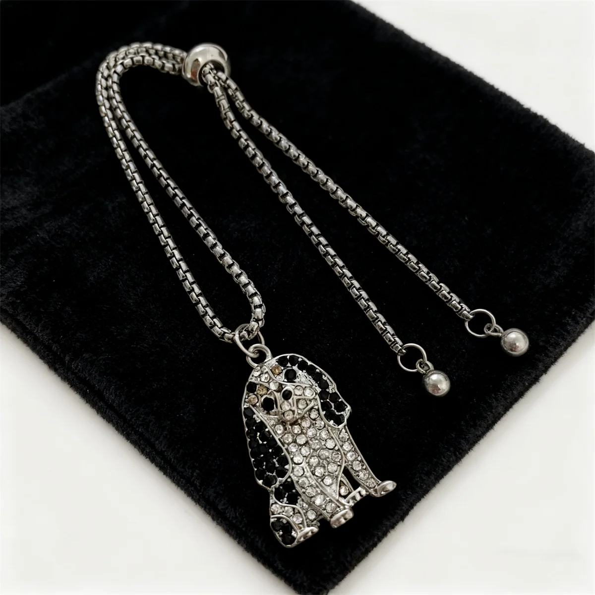 Loyal Brave Sleek Knight Dog Alloy Pendant Bracelet Perfect Gift for Friends/Family/Pet Dog Lovers on Birthday/Anniversaries