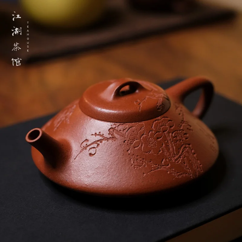 A LifeLong Confidant Is A 120cc Plum Blossom Stone Gourd, Handmade PurPle Clay TeapoT From Zhaozhuangshan, Yixing