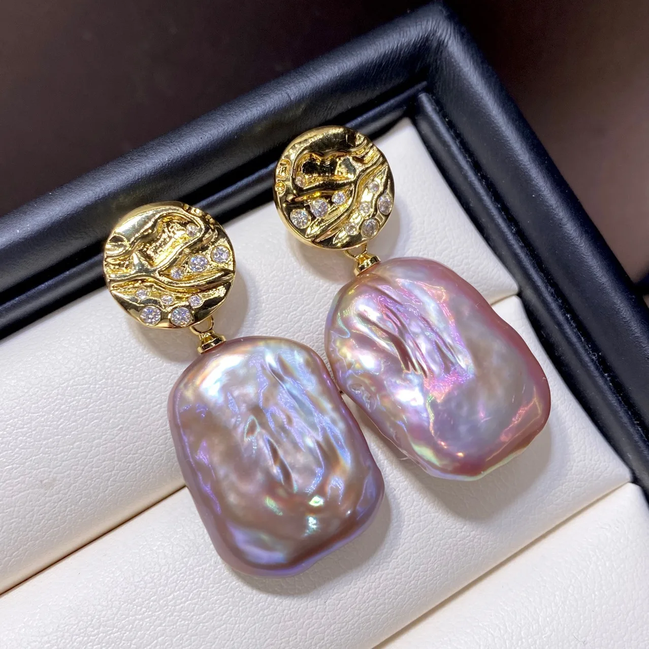 

Hot sell Natural Big 14x18mm Pink purple biwa freshwater pearls earrings