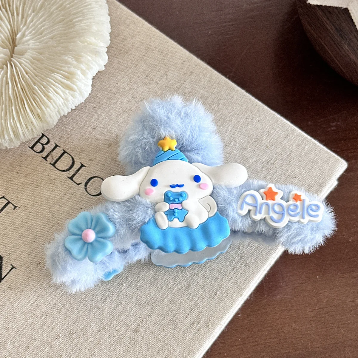 8Style  Fashion Women's Cartoon Sanrio Cinnamon Dog Hello Kitty Plush Hair Clip for Cute Hair Shark Clip Hair Accessories