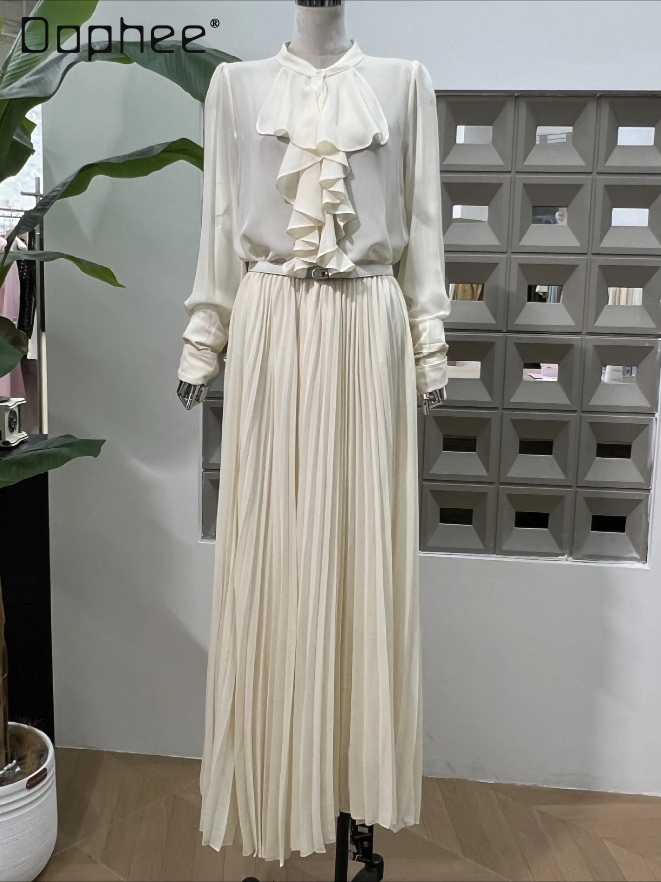 

Elegant Ladies Chiffon Skirt Sets High-end Fashion Round Neck Long Sleeve Ruffle Shirt Pleated Long Skirt Two-piece Set Women