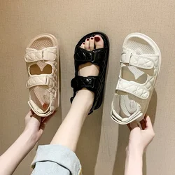 2024 Trends Sandals Summer New Flat British Wind Sewing thread Thick-soled Casual Roman Fragrance Designer Women's Sandals