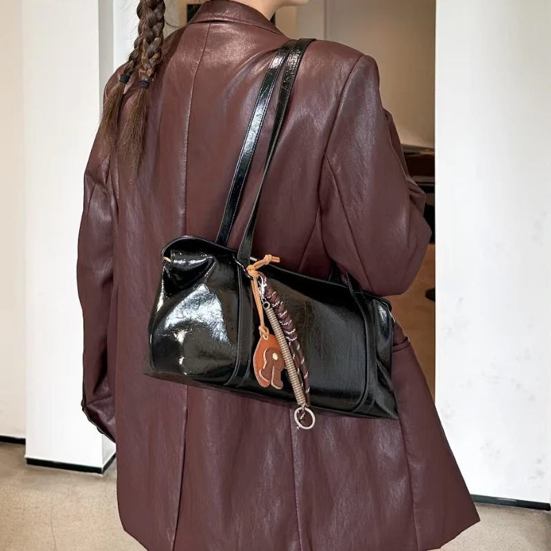 Luxury woman Shoulder bag soft leather large capacity square fashion tote bag korean Fashionable Handbag  Shopping underarm bags