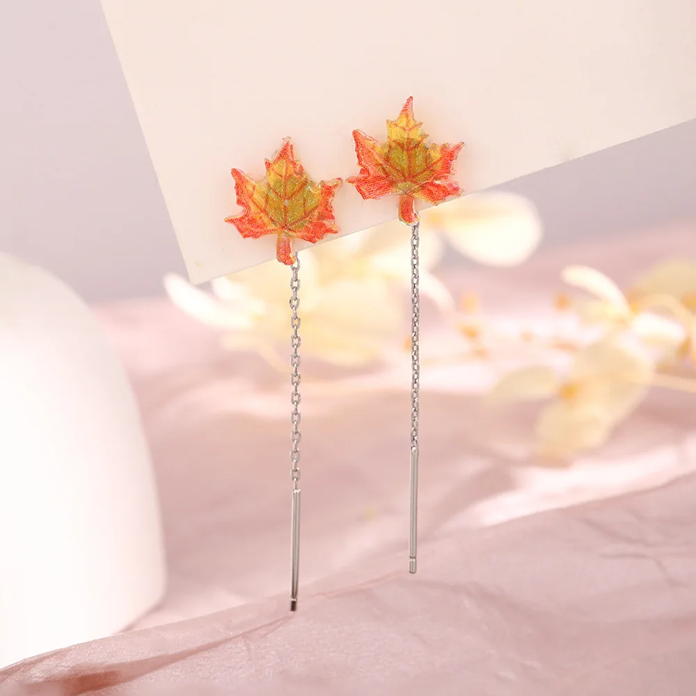 الأحمر مابل ليف الأذن الموضوع الاكريليك الملمس ورقة الأذن الأظافر المرأة عطلة حزب هدية اكسسوارات الأزياء الكورية #4