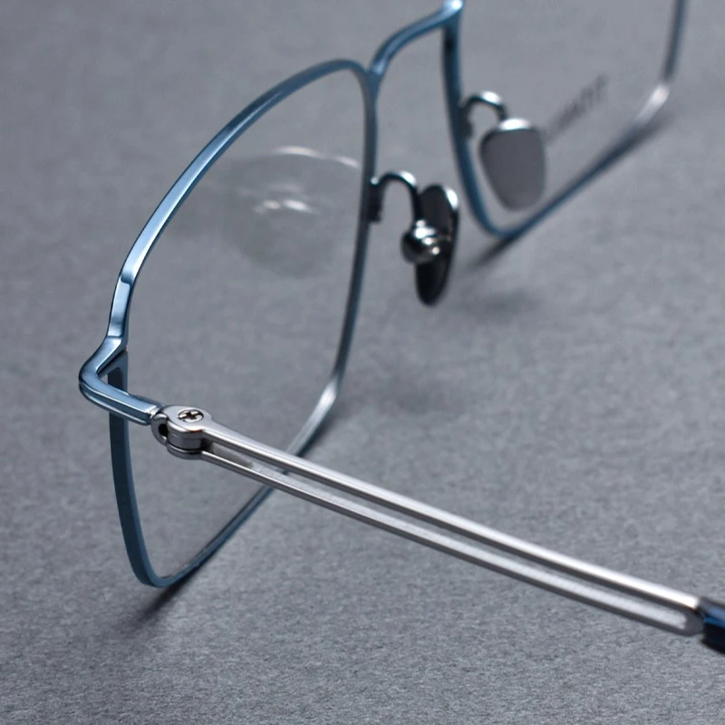 

Сверхлегкие очки из чистого титана для близорукости с защитой от синего луча, оправа для мужчин с тонкой оправой, дизайн с большим лицом, мужские высокоэластичные удобные очки