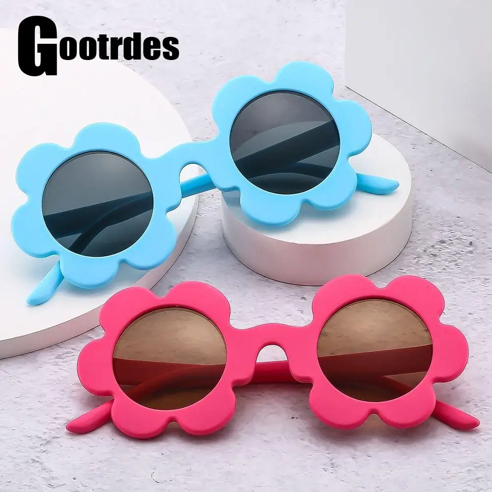 Trendy Sunflower Sunglasses for Women Fashion Retro Round Flower Sun Glasses Fun Novel Shades Disco/Festival/Party Eyewear