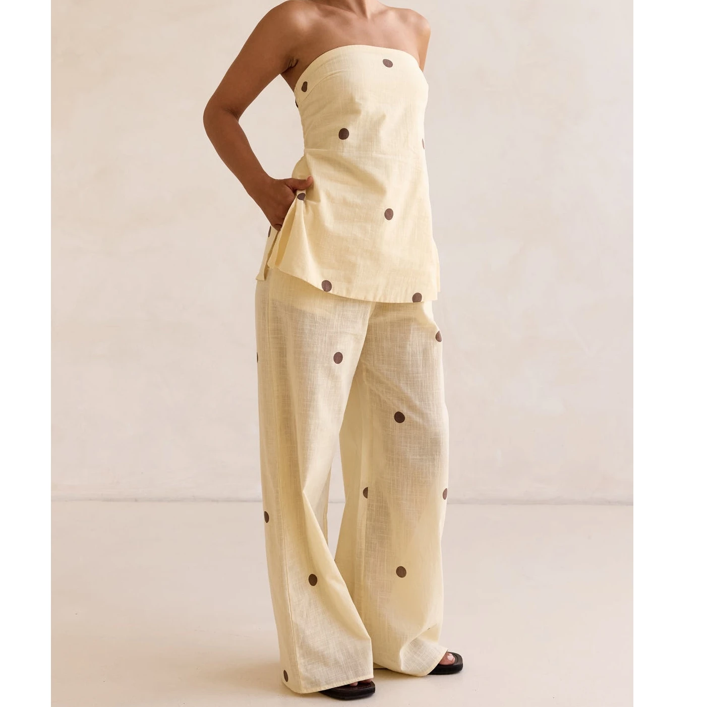 Elegant Women's Sleeveless Strapless 2-Piece Outfit with Dot Print Tube Top And Wide Leg Pants Casual Ensemble