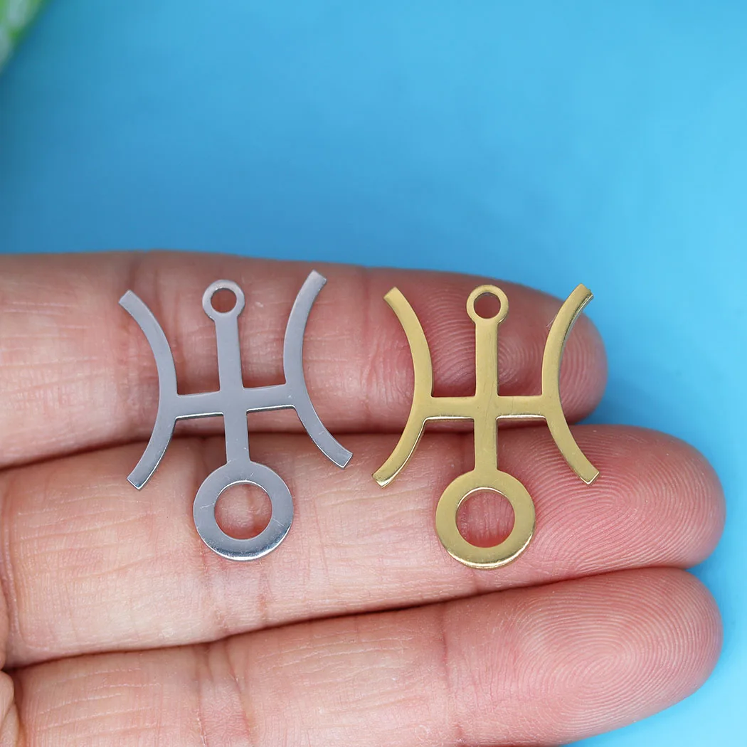 

3 pcs/lot Uranus Planet Novelty Charm for Jewelry Making fit Stainless Steel Charm Bracelet Necklace Pendant DIY Crafts Suppli