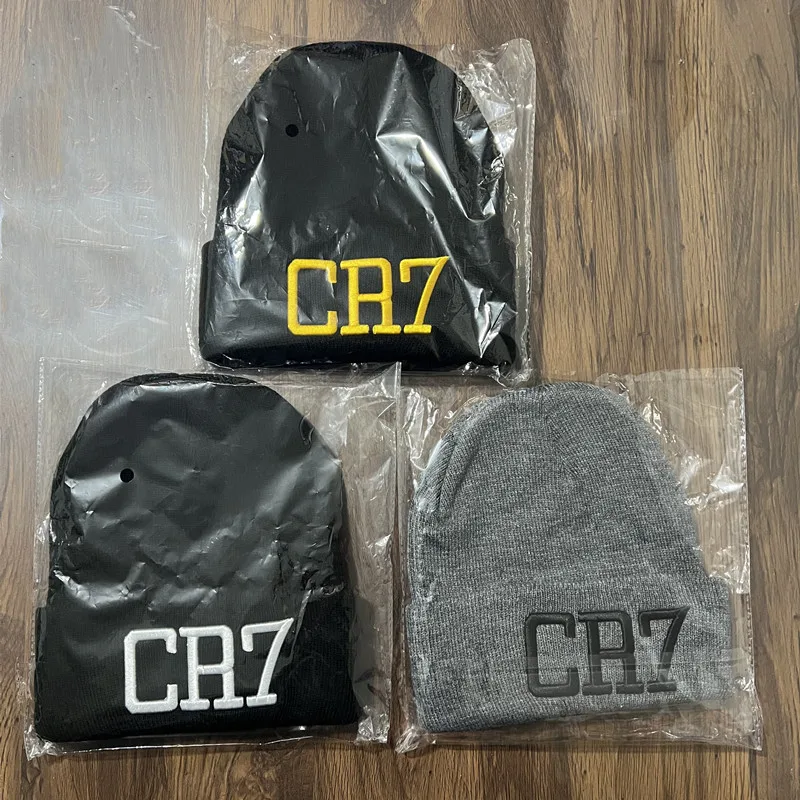 Warm Outdoor Knitted Plush Hat Cristiano Ronaldo CR7 Hats Embroidery Football Cap Cosplay Cr7 Unisex Accessories Party