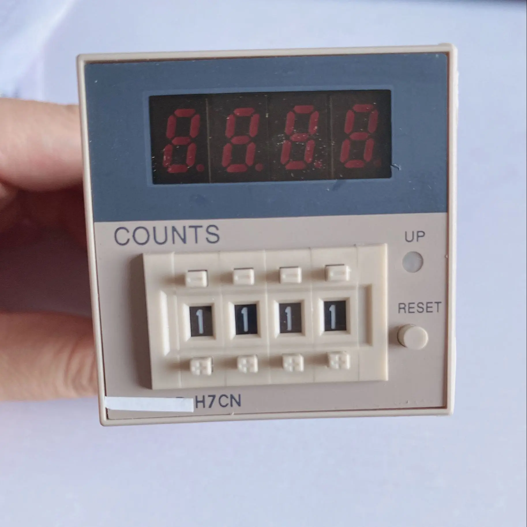 

Counter timer H5CN-XAN H5CN-XBN H5CN-XCN H5CN-XDN H5CN-XANS-Z H7CN-XLN H7CN-XHN H7CN-XHNS 100-240VCA