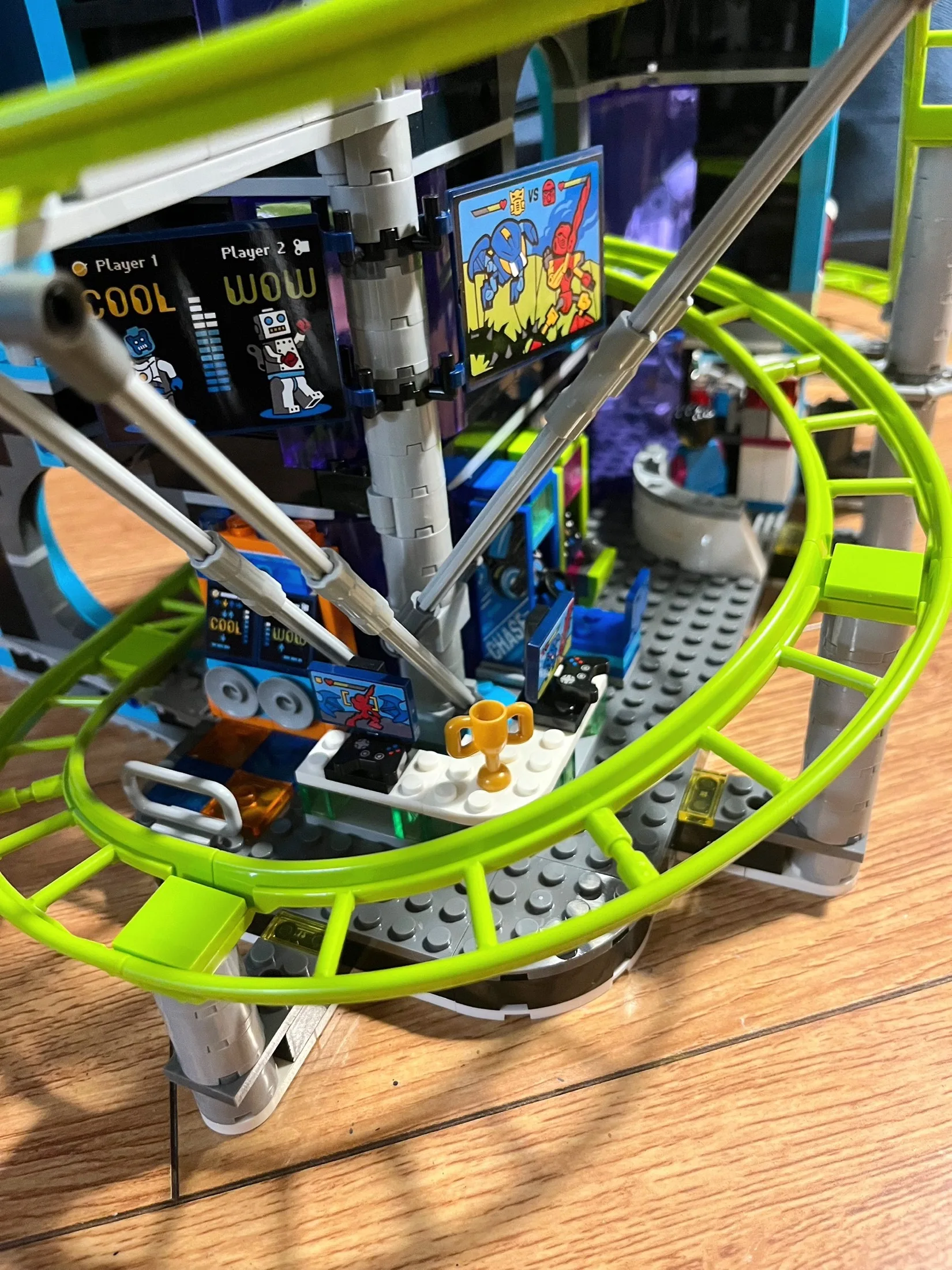 Robot World Roller Coaster Amusement Park Creative Building Blocks Toy Ornaments Room Decoration Assembling Model Children's Toy